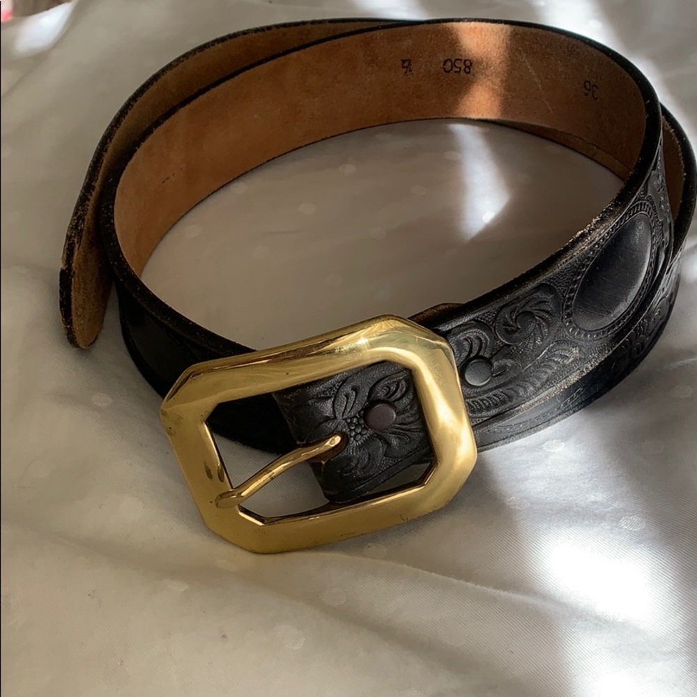 Floral pattern leather cowgirl belt